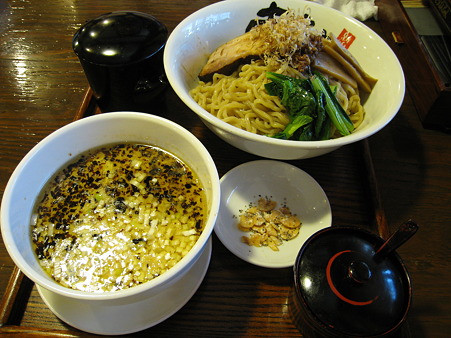 P05 あごすけ 塩豚骨つけ麺