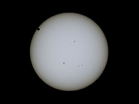 201206060728-太陽（トリミング）