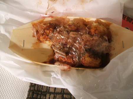 たこ焼き(ホテルの部屋で)