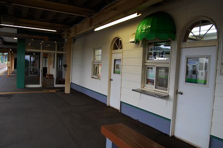 駅ホーム