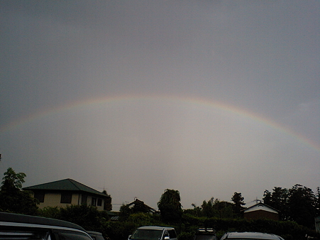 虹(Rainbow Rising at noon)
